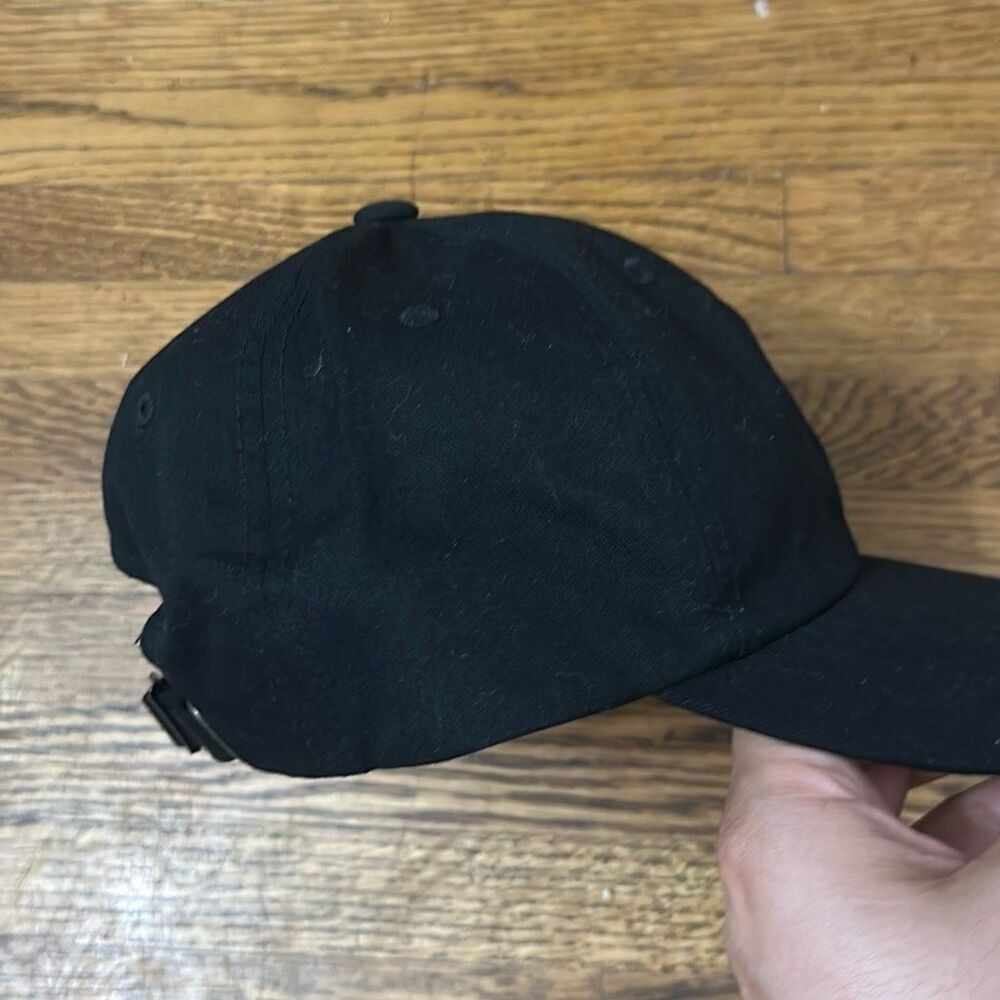 The Classics Yupoong Mens Black 100% Cotton Buckle BTS Logo Hat Cap Adjustable - Picture 4 of 7